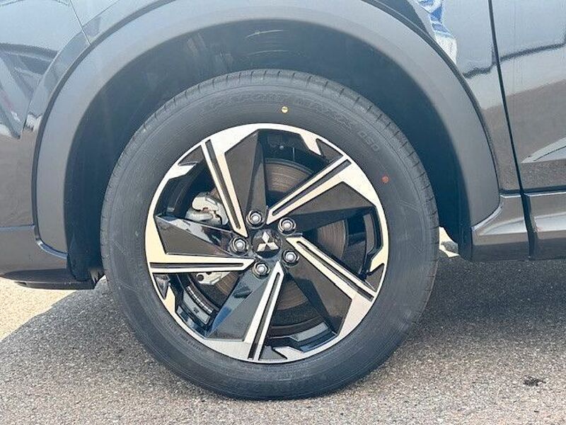 Mitsubishi Eclipse Cross 2.4 PLUG-IN HYBRID Select