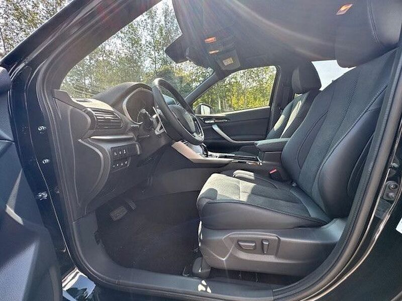 Mitsubishi Eclipse Cross 2.4 PLUG-IN HYBRID Select