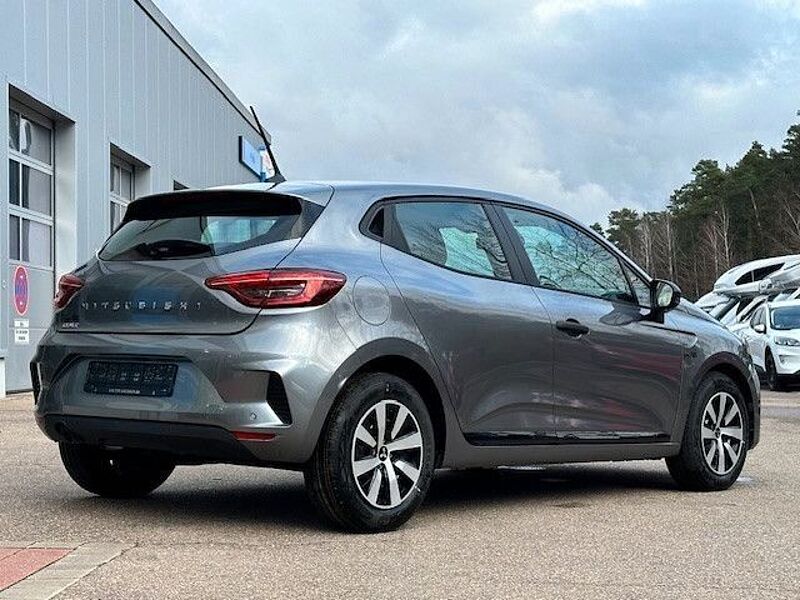 Mitsubishi Colt BASIS 1.0l Benziner