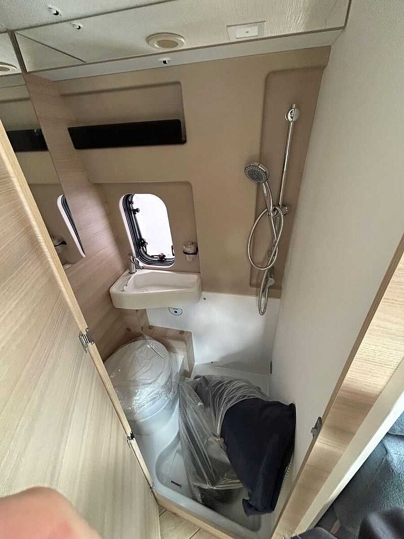 Chausson V 690 SPORT LINE #AKTION# Automatik 2026 Modell 594 First Line Light -140PS- #Modell 2026#