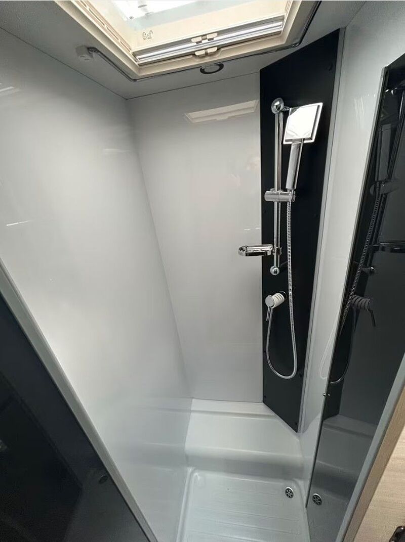 Chausson 797 TitaniumLine #NEU--AUtomatik# 627 TitaniumLine #NEU--AUtomatik#